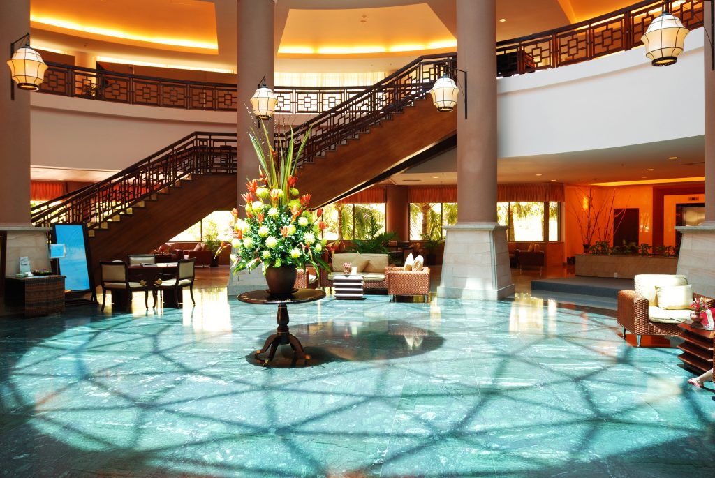Tjänster & Produkter 3 luxury hotel lobby 2021 08 26 16 18 38 utc